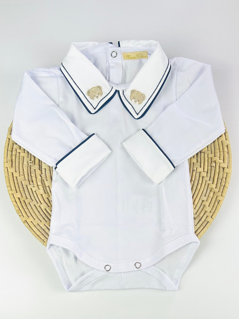 Body branco de manga longa com bordado de urso na gola da Maria Chica Bebê